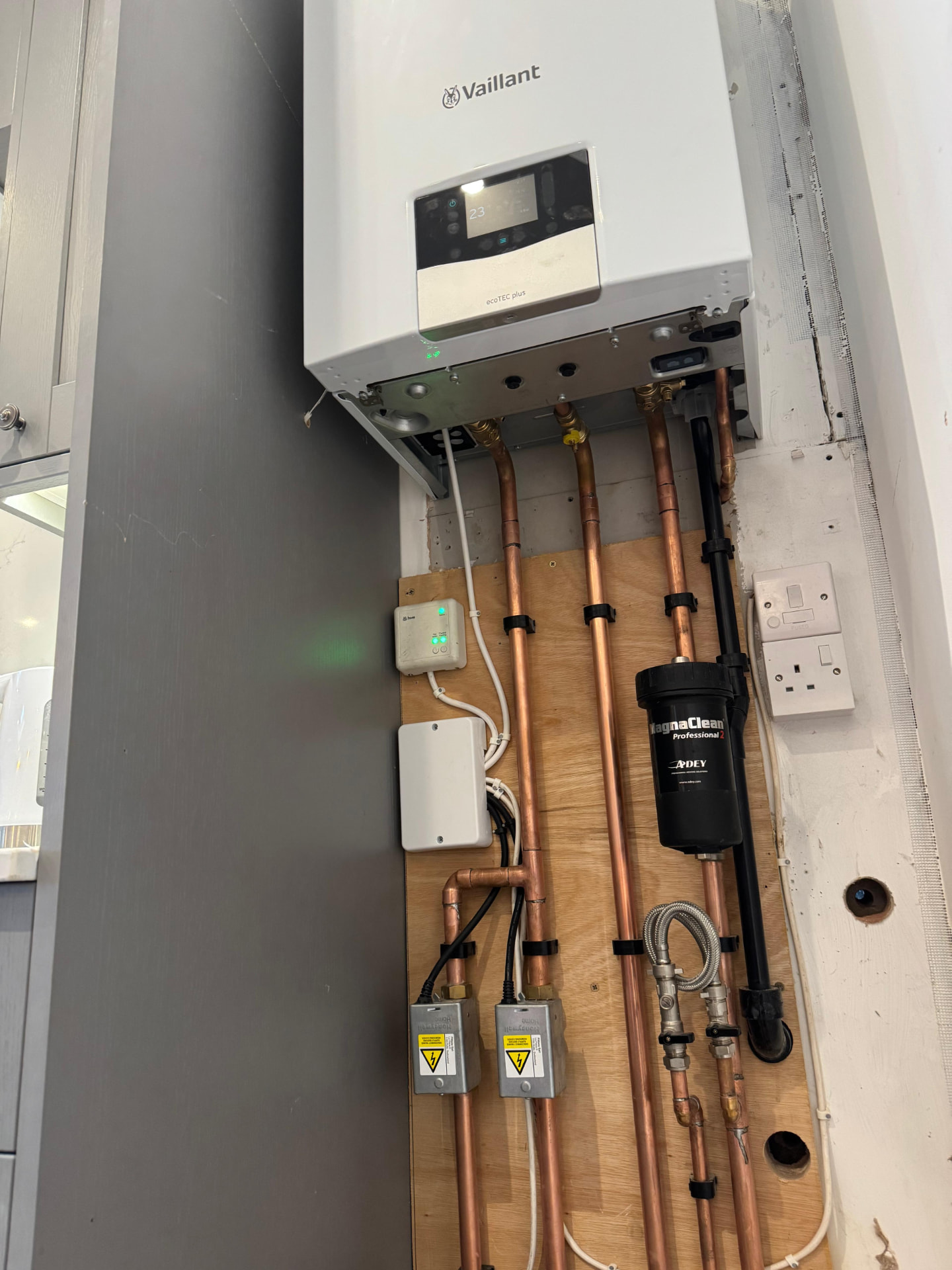 Vaillant ecoTEC boiler with copper pipework, smart control and MagnaClean filter